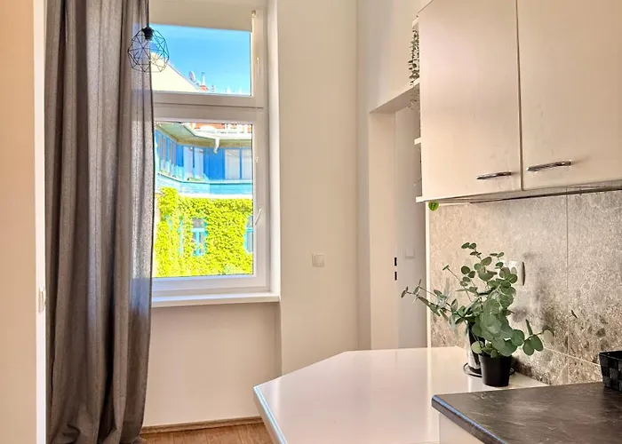 Apartment City&more-13 Bezauberndes Mit Altbauflair! *